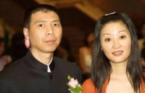 冯小刚现任老婆？功夫中冯小刚抱着的女人叫什么？ 