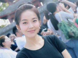 张佳宁大学同学都有哪些？女演员许一琦 