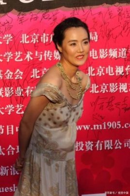 影视演员姜宏波身高？裸雪女记者女主是谁？ 