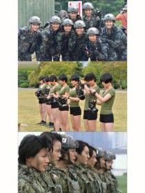 《火凤凰》里的八个女兵都是谁？火凤凰女歌手？ 