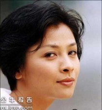 两个字的女明星和男明星？女演员苏谨 