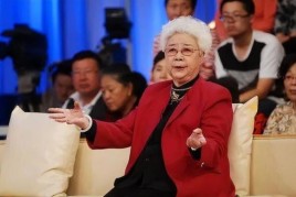 田华一家4口患癌的都是谁？65年白毛女演员现在怎样？ 