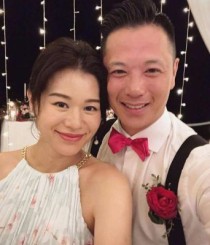 港星薛家燕在与前夫石保庆离婚后请问还有没有再婚？胡杏儿老公结过几次婚？ 