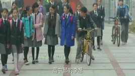 男生女生不自爱的文案？小别离女演员丝袜图 