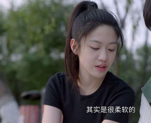 家有儿女1佳佳扮演者？小敏家演员表陈卓女儿的演员是谁？ 