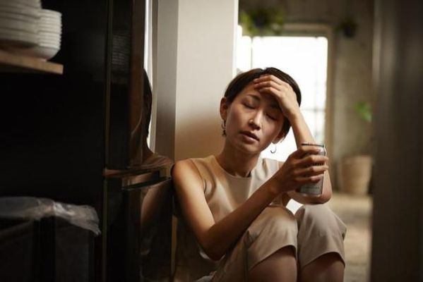 年纪34，存款80万，不想上班可以吗？蜜罐主妇女演员 