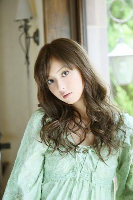 沢田奈奈的人物资料？日本苍字开头的女明星？ 