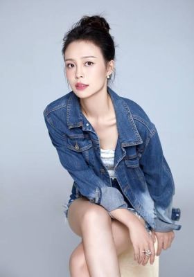 无限正义中宋佳丽的扮演者是谁？女演员宋佳丽 