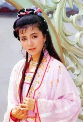 80年代港台十大美女？tvb40-50岁演员？ 