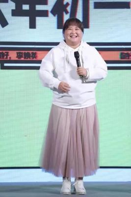 贾玲体重有多少斤2020？内地体型较胖的女演员 