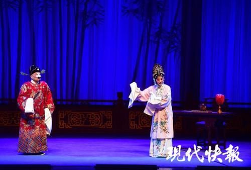 88年春晚节目演京剧的徐九经的演员是谁？88年的女明星？ 