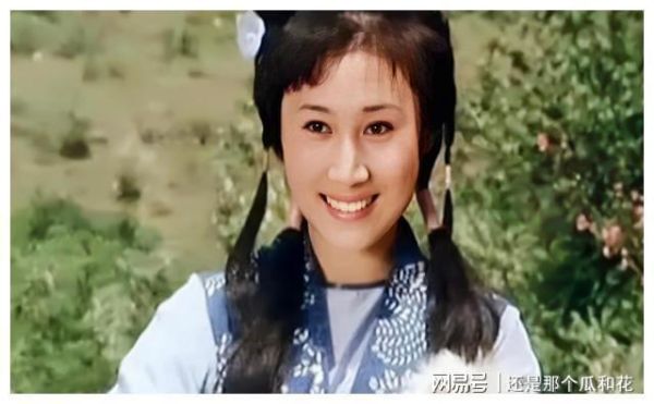 李连杰的原配夫人是电影巜少林寺》中的牧羊女吗？小说80后少林方丈里的牧羊女林柔后来怎么样了？ 