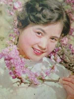 七八十年代的农村老电影都有哪些？80年代的上海女演员 