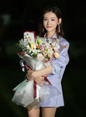 丁香花mv的女主角？一不小心捡到爱艾丽扮演者？ 