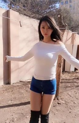 为什么女人爱我摸我的胡子？少妇的诱惑 女演员 