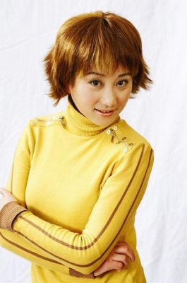 东北一家人李颖？鸽血红女儿扮演者？ 