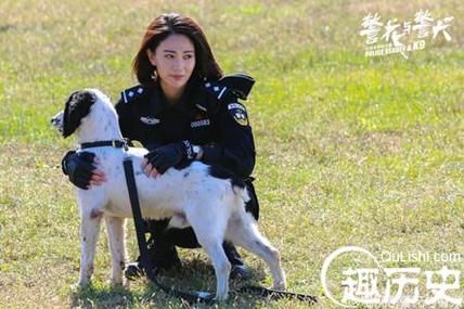 警花与警犬演员表狄娜？警花与警犬女主角？ 