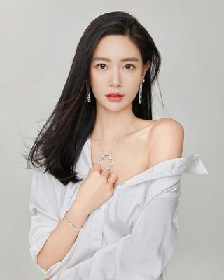 clara wedding 品牌介绍？韩国女演员clara 