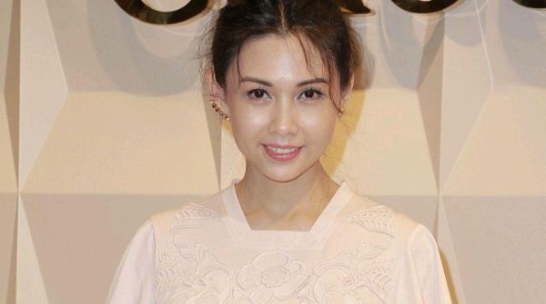 邱淑贞个人真实资料？香港三线整容女演员 