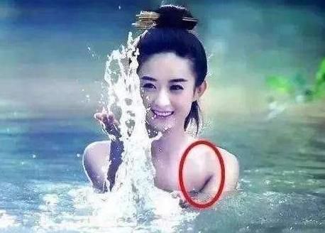 洗澡水干净吗？女演员矿泉水洗澡 